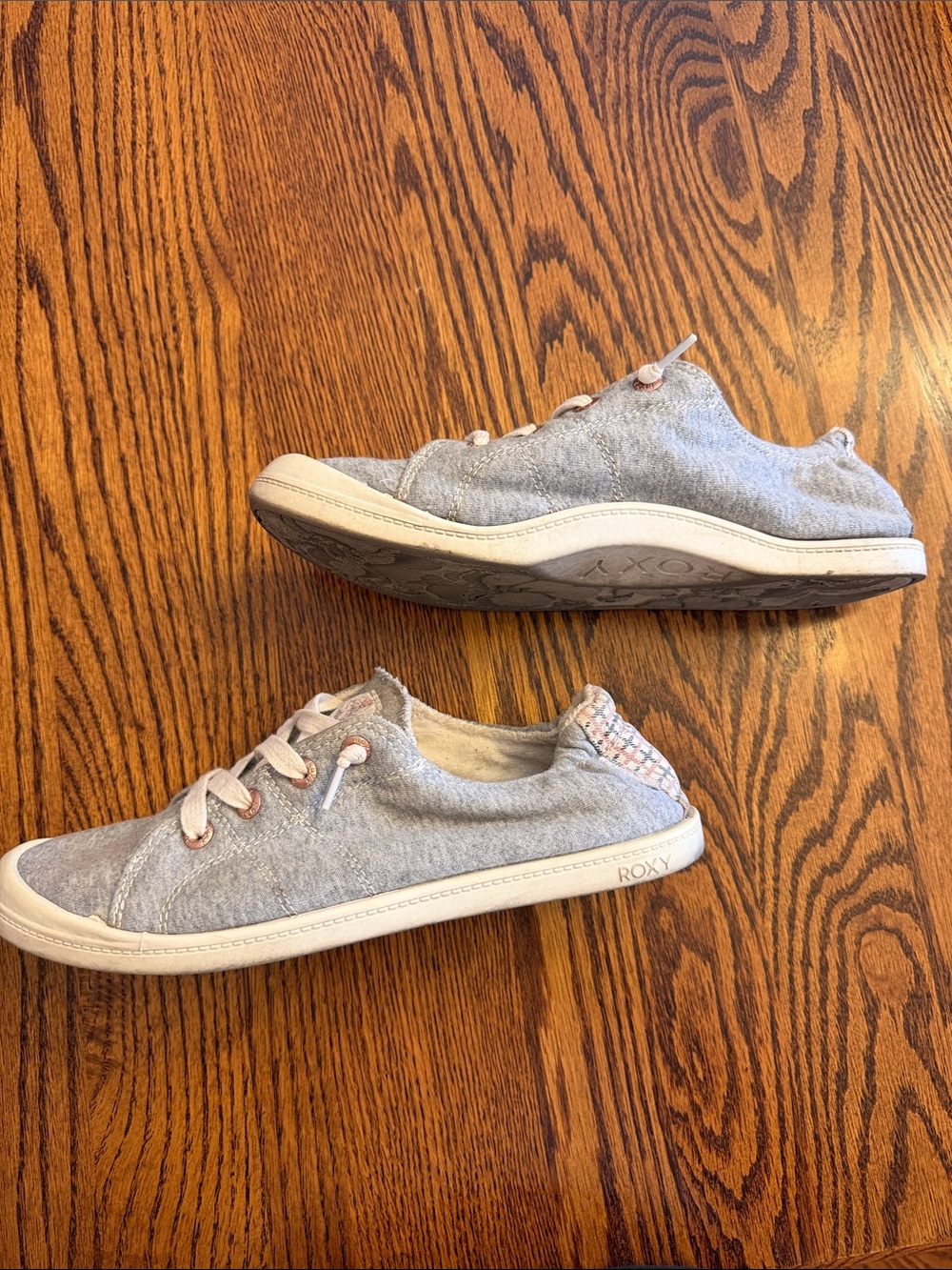 Roxy Sol women’s Grey slip on Sneaker w/ Rose-Gold Accents and cushioned footbed - Picture 2 of 3